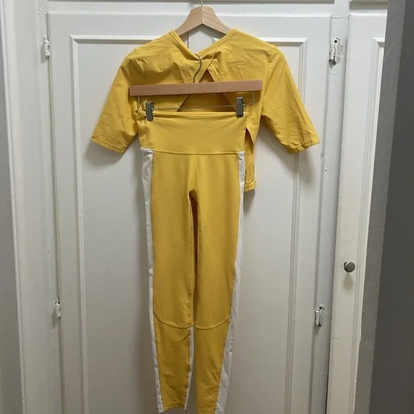 Nylora set yoga yellow small xs